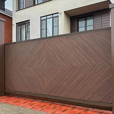 Откатные уличные ворота DoorHan: компактность и удобство эксплуатации