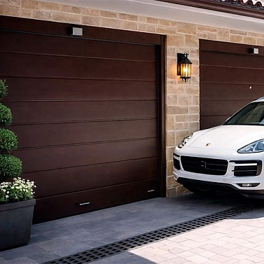 Секционные ворота с установкой: плюсы под ключ и как выбрать надежную компанию