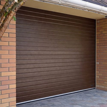 Установка секционных ворот: пошаговая инструкция и типичные ошибки